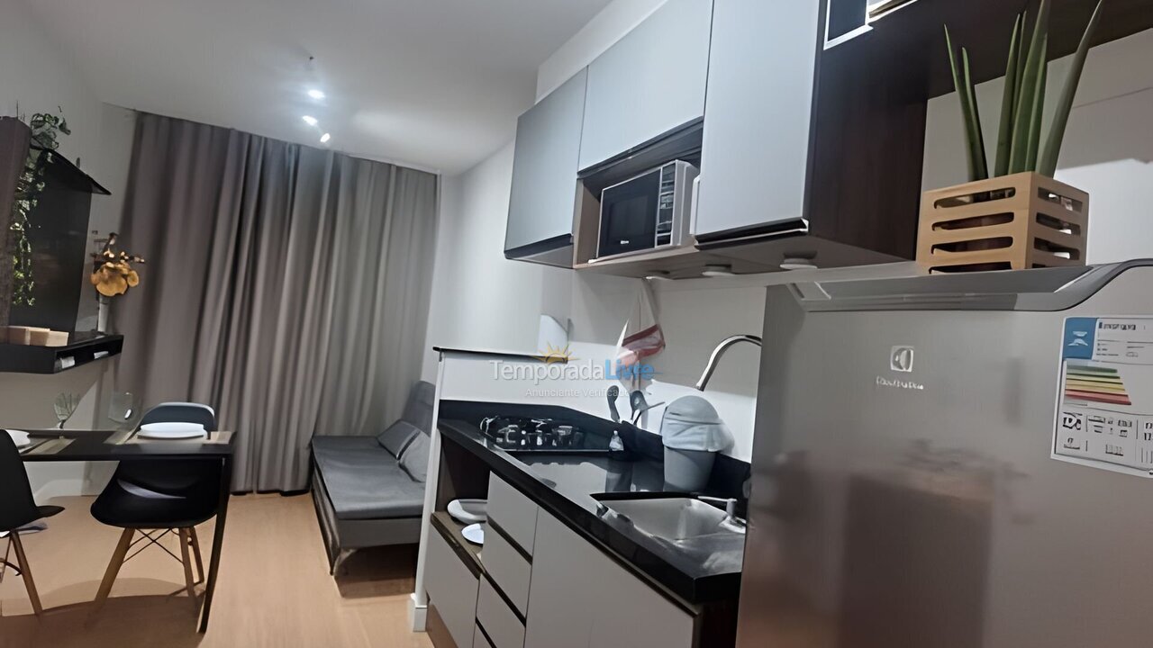 Apartamento para aluguel de temporada em São Paulo (João Dias)