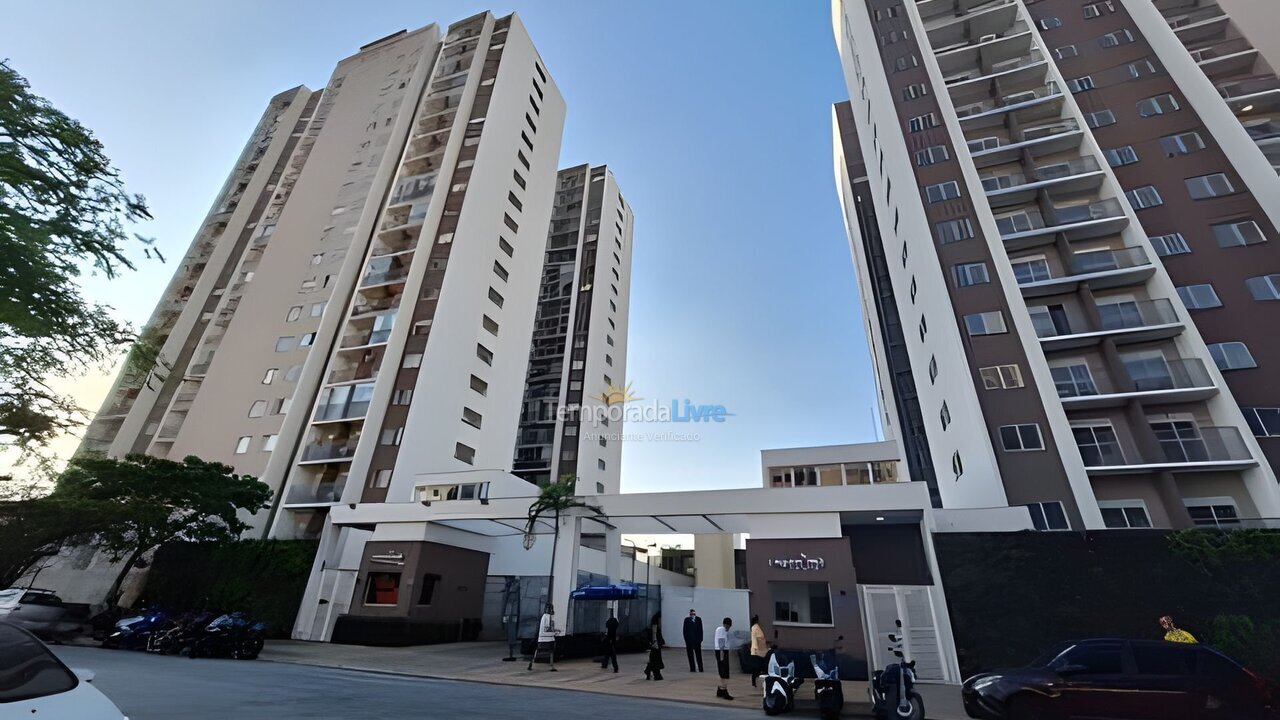 Apartamento para aluguel de temporada em São Paulo (Chácara Santo Antonio)