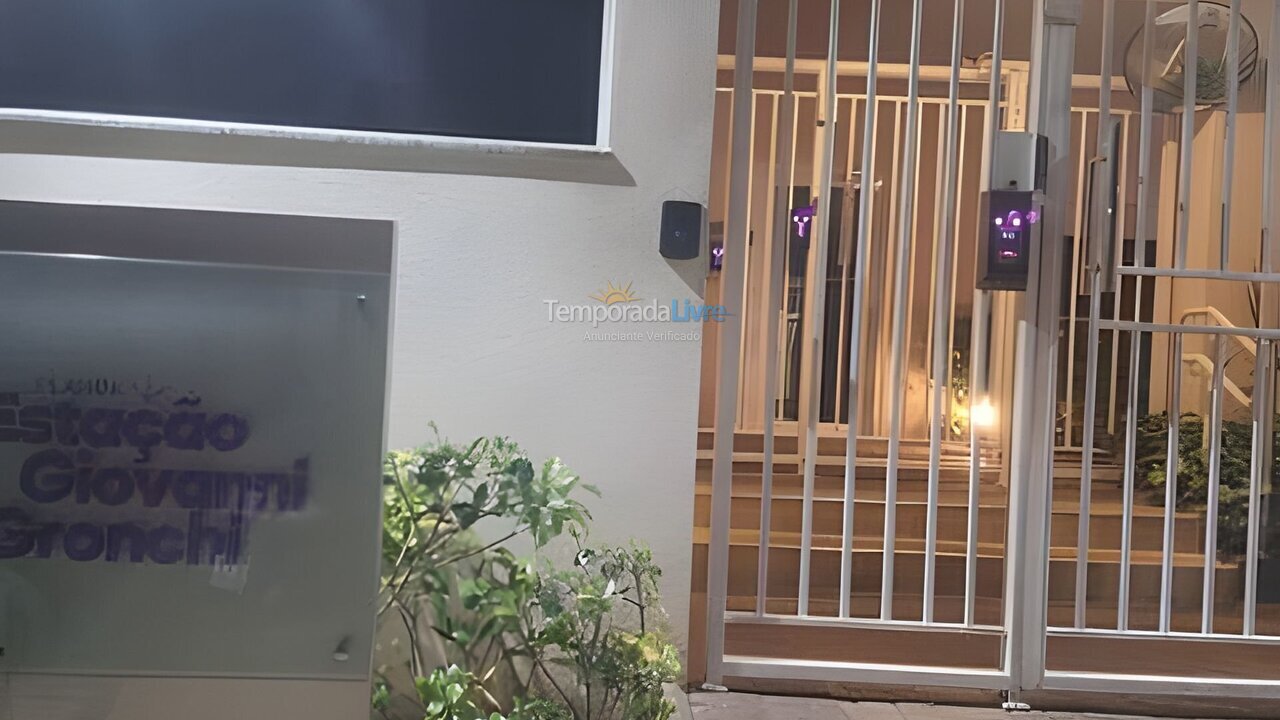 Apartamento para aluguel de temporada em São Paulo (João Dias)