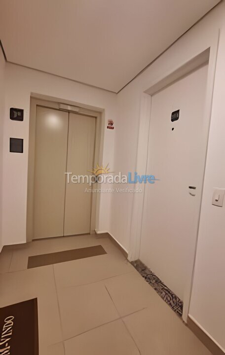 Apartamento para aluguel de temporada em São Paulo (João Dias)