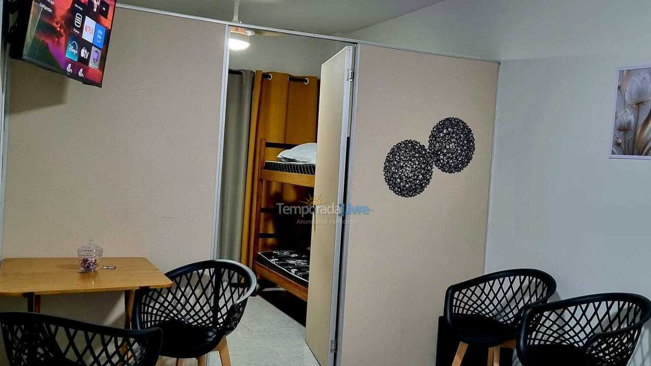 Apartamento para aluguel de temporada em Praia Grande (Mirim)