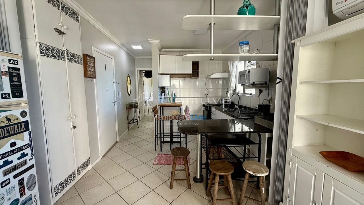 Apartment for vacation rental in Balneário Camboriú (Centro)