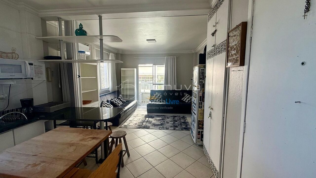 Apartment for vacation rental in Balneário Camboriú (Centro)