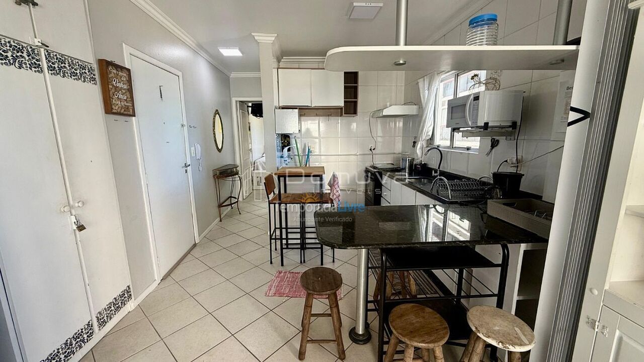 Apartment for vacation rental in Balneário Camboriú (Centro)