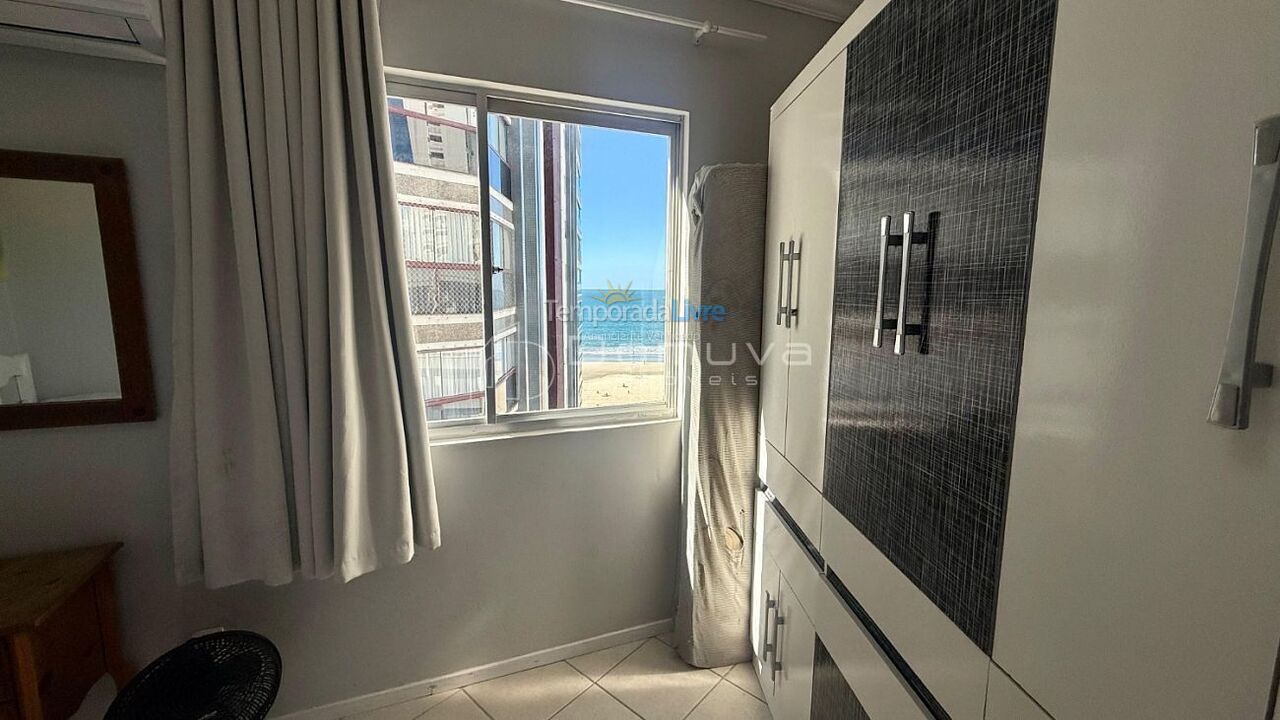 Apartment for vacation rental in Balneário Camboriú (Centro)