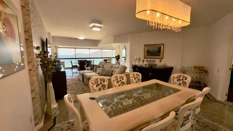 Alquiler por temporada de 3 suites frente al mar en Balneário Camboriú