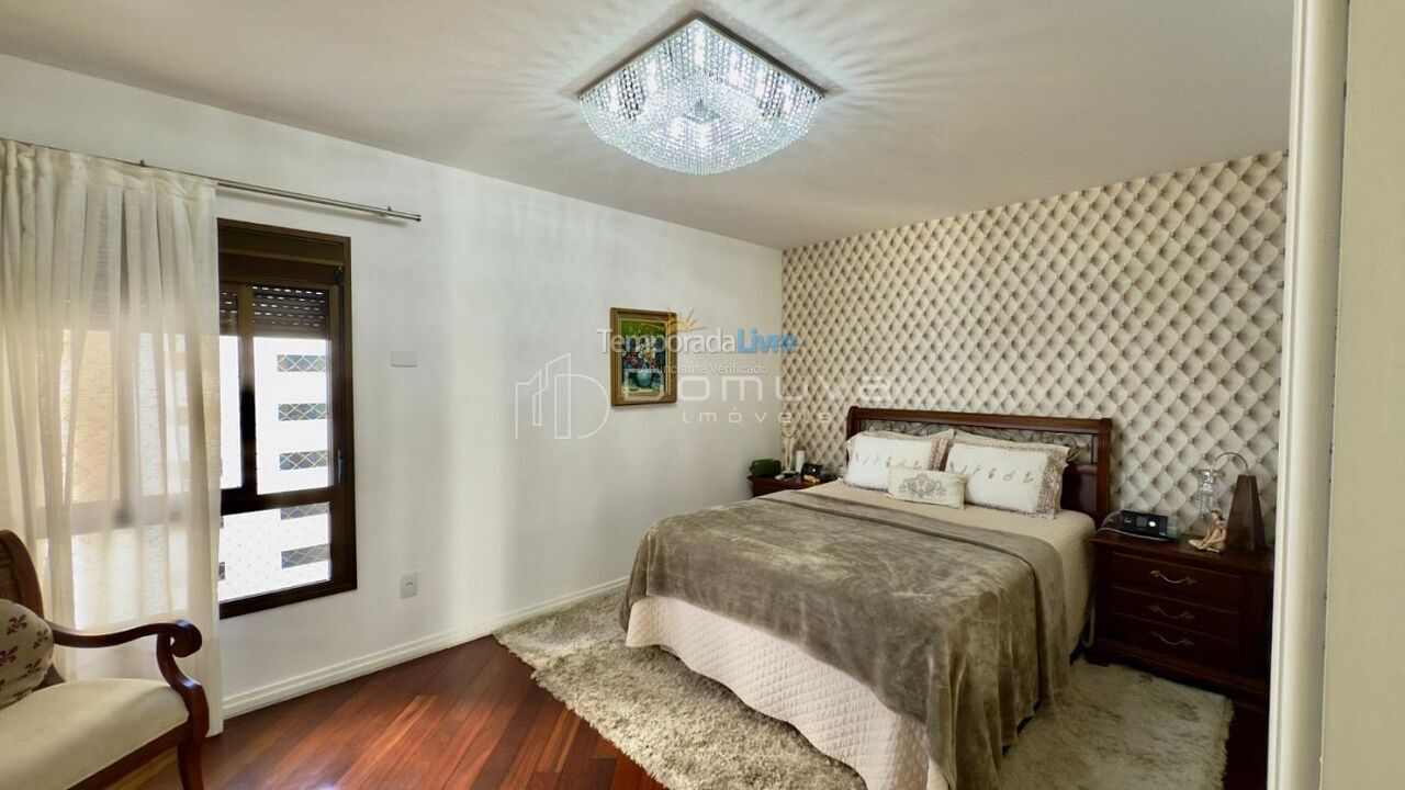 Apartamento para alquiler de vacaciones em Balneário Camboriú (Centro)