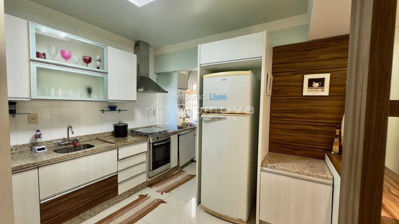 Apartamento para alquiler de vacaciones em Balneário Camboriú (Praia Central)