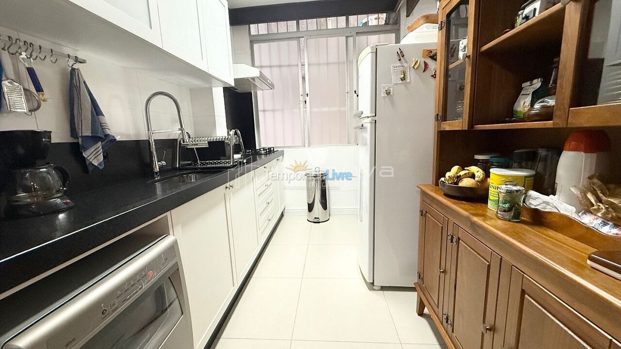 Apartment for vacation rental in Balneário Camboriú (Centro)