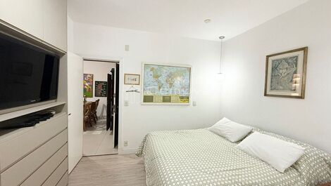 Seasonal rental in the seafront block with 3 bedrooms in Balneário Camboriú