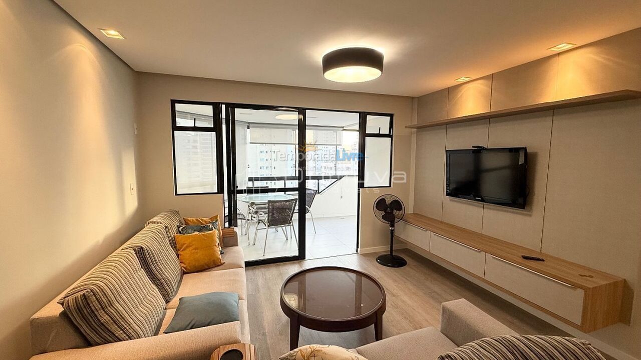 Apartamento para aluguel de temporada em Balneário Camboriú (Praia Central)