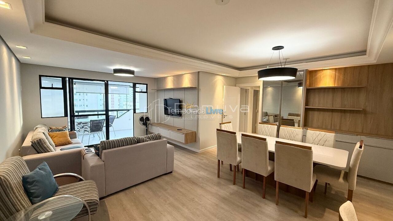 Apartamento para aluguel de temporada em Balneário Camboriú (Praia Central)