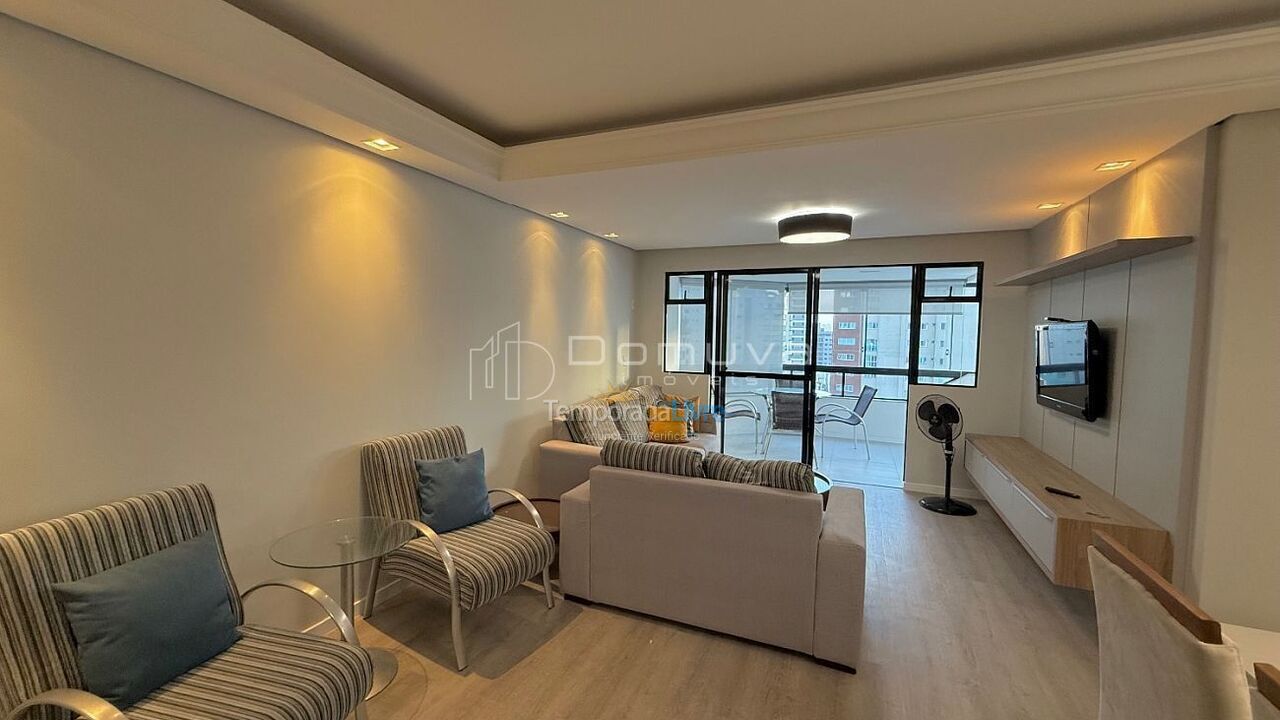Apartamento para aluguel de temporada em Balneário Camboriú (Praia Central)