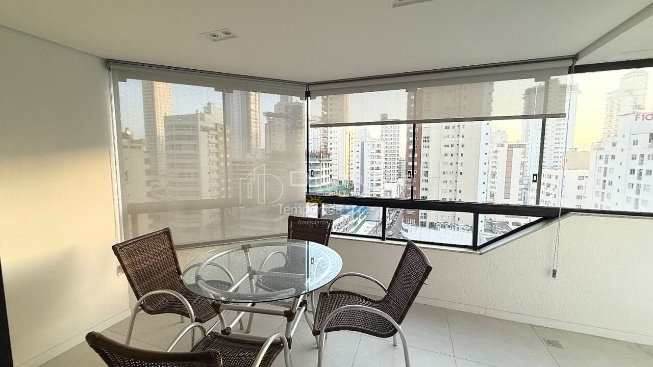 Apartamento para aluguel de temporada em Balneário Camboriú (Praia Central)