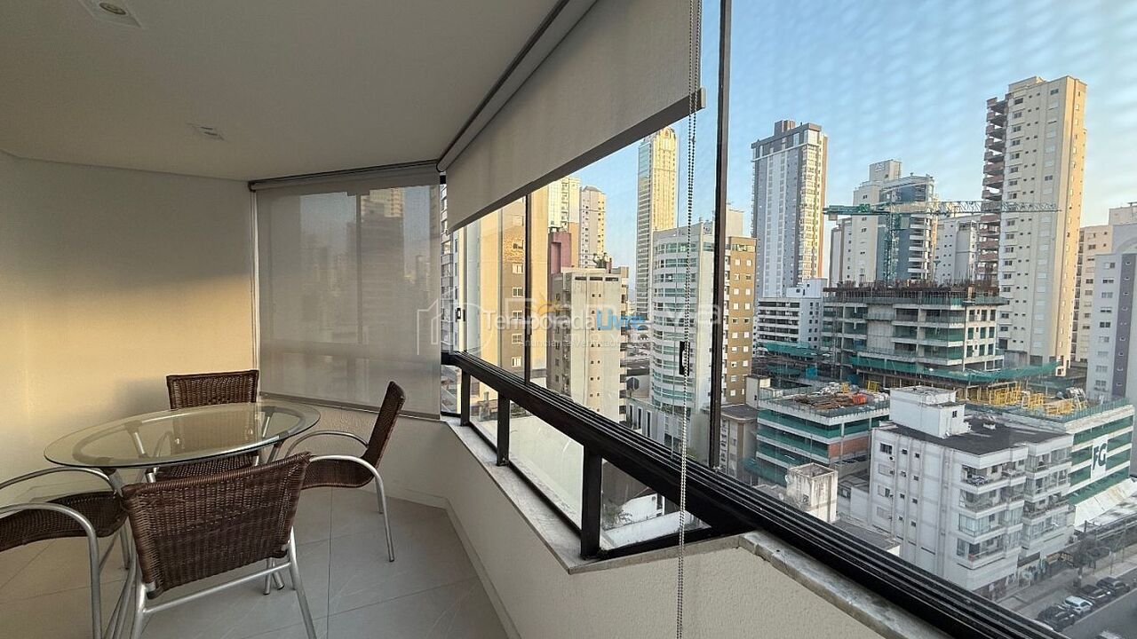Apartamento para aluguel de temporada em Balneário Camboriú (Praia Central)