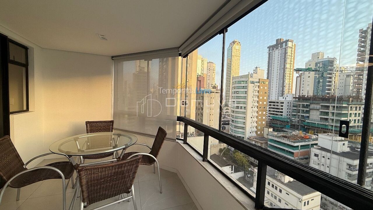 Apartamento para aluguel de temporada em Balneário Camboriú (Praia Central)