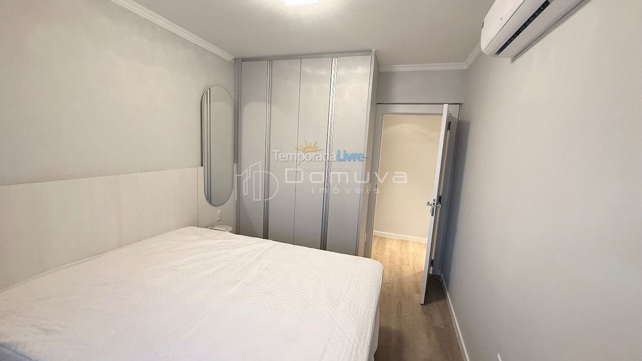 Apartamento para aluguel de temporada em Balneário Camboriú (Praia Central)