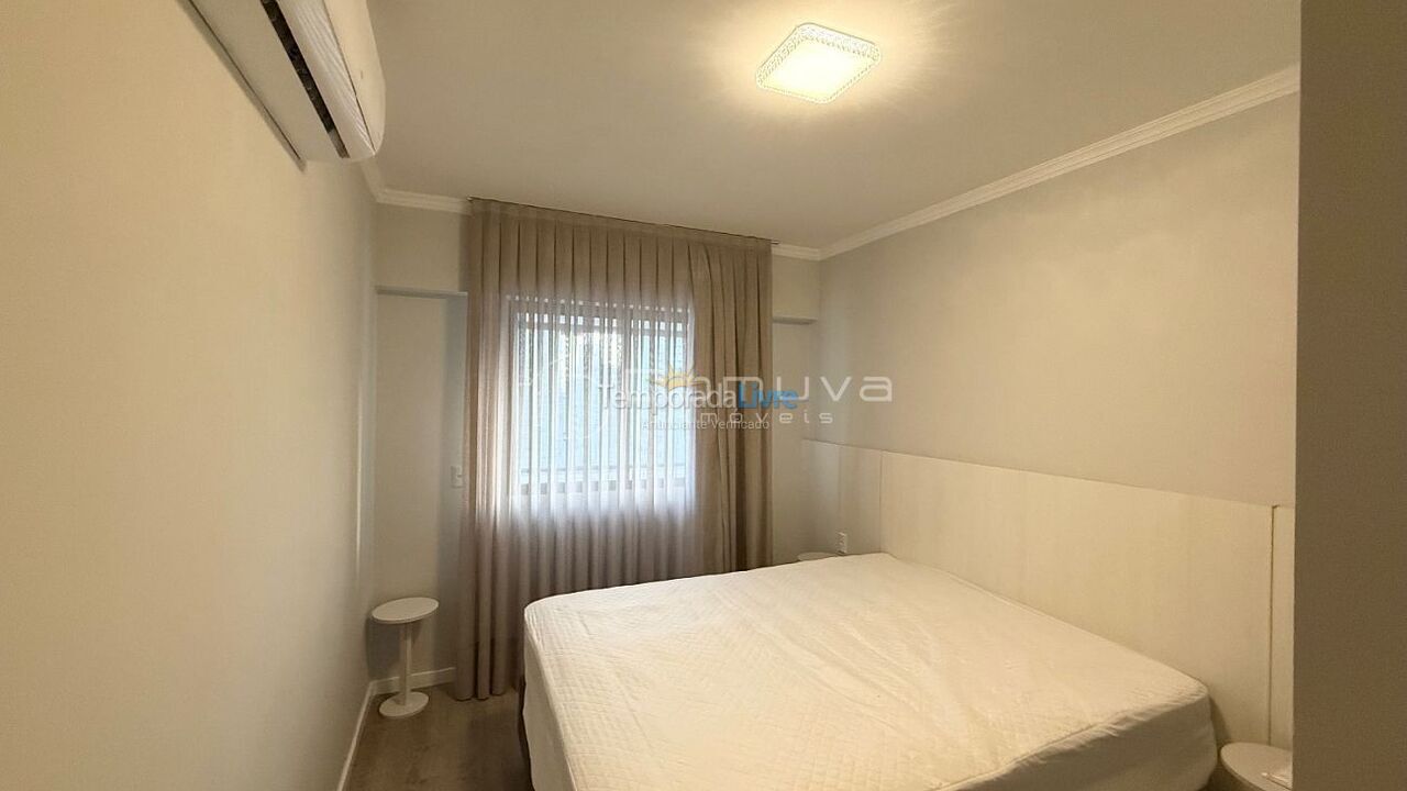 Apartamento para aluguel de temporada em Balneário Camboriú (Praia Central)