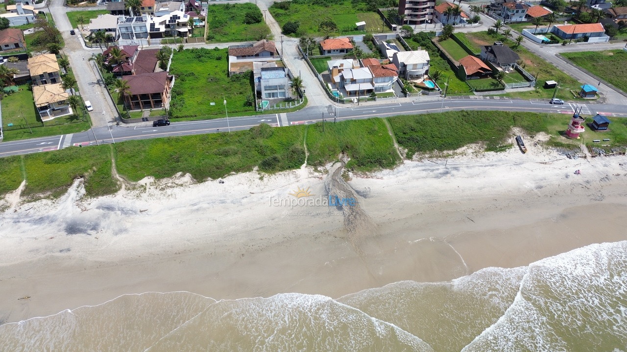 Casa para alquiler de vacaciones em São Francisco do Sul (Itaguaçu)