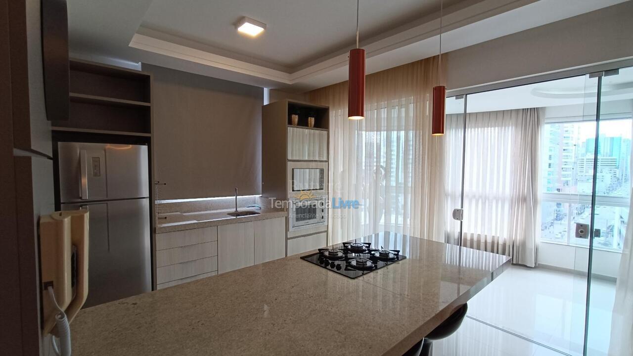 Apartamento para alquiler de vacaciones em Itapema (Meia Praia)