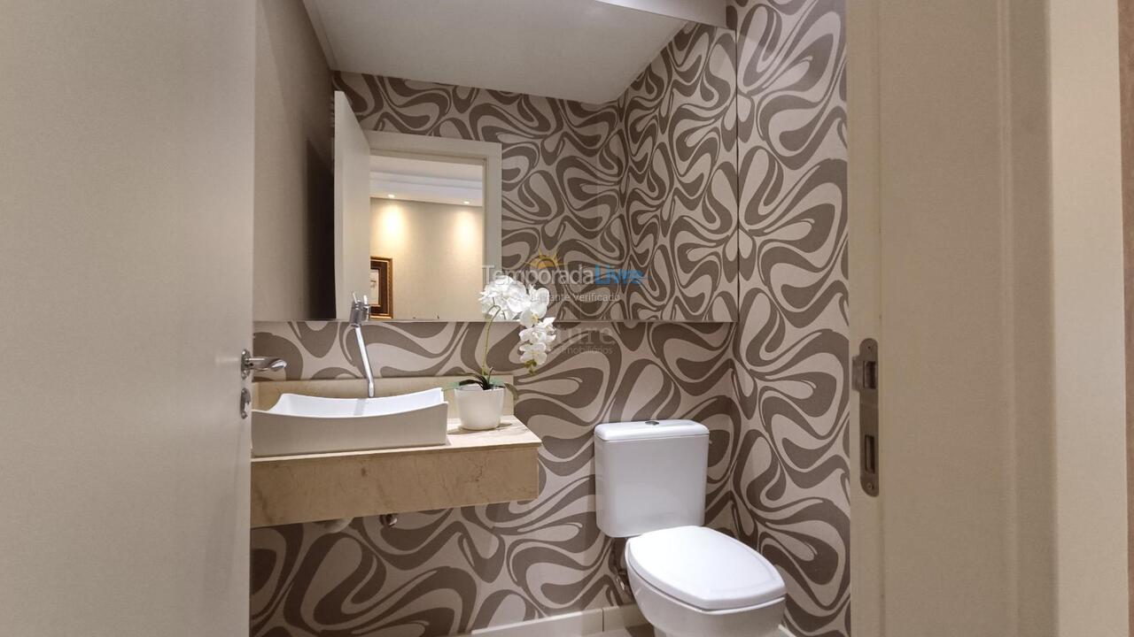 Apartamento para alquiler de vacaciones em Itapema (Meia Praia)