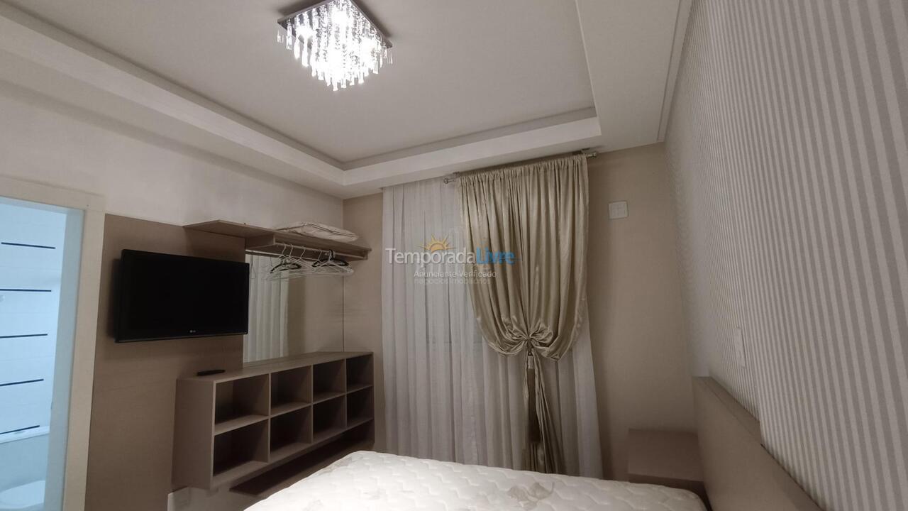 Apartamento para alquiler de vacaciones em Itapema (Meia Praia)