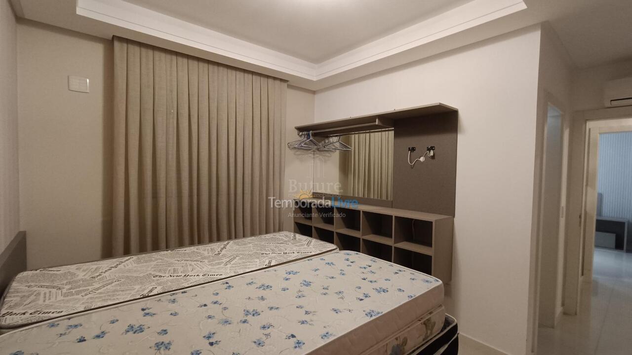 Apartamento para alquiler de vacaciones em Itapema (Meia Praia)