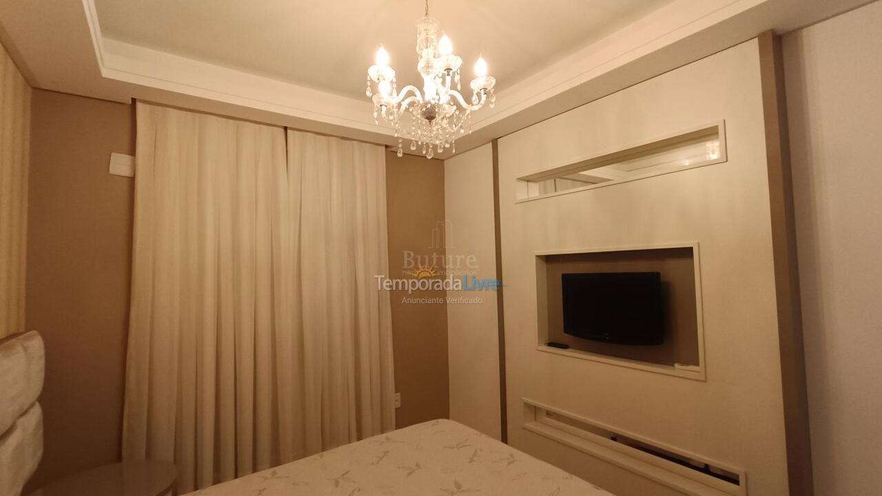 Apartamento para alquiler de vacaciones em Itapema (Meia Praia)