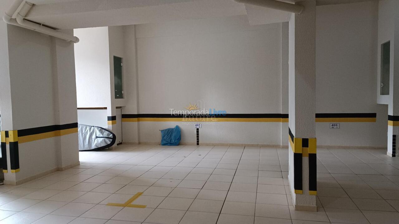 Apartamento para alquiler de vacaciones em Itapema (Meia Praia)