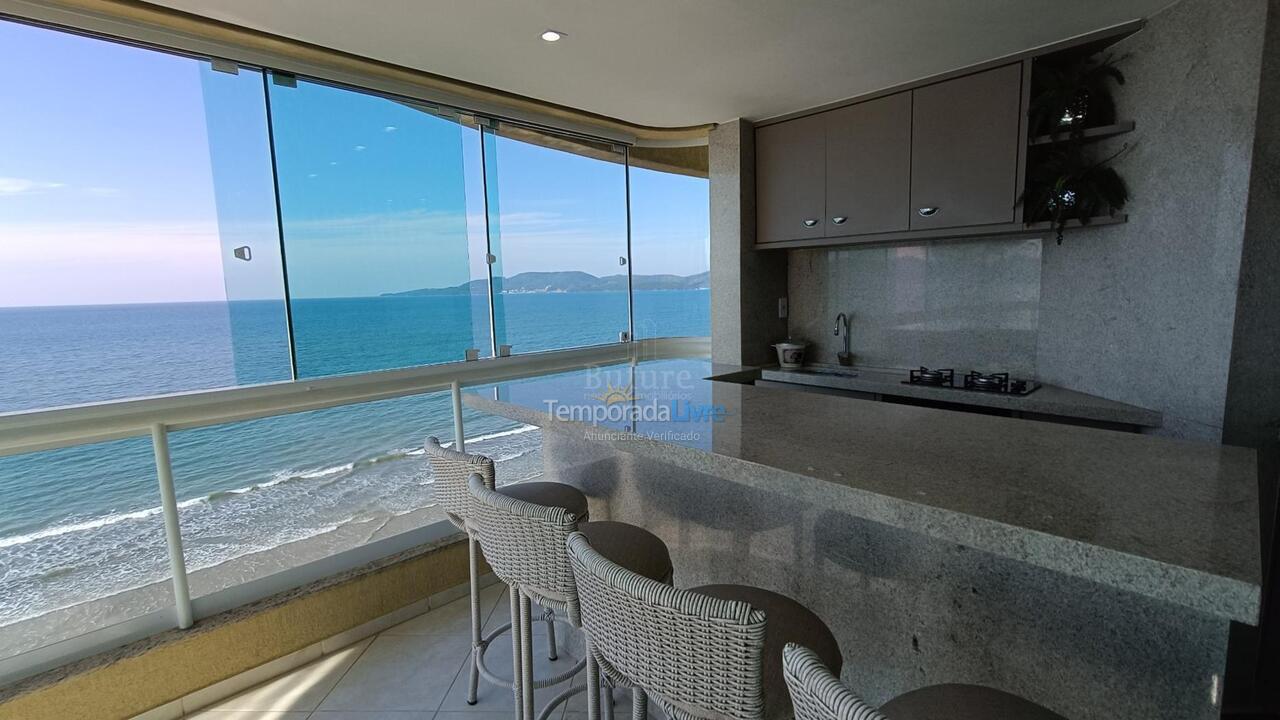 Apartamento para aluguel de temporada em Itapema (Meia Praia)