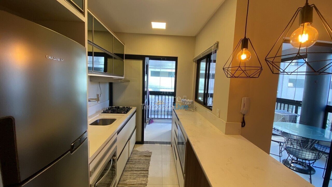 Apartment for vacation rental in Itapema (Meia Praia)