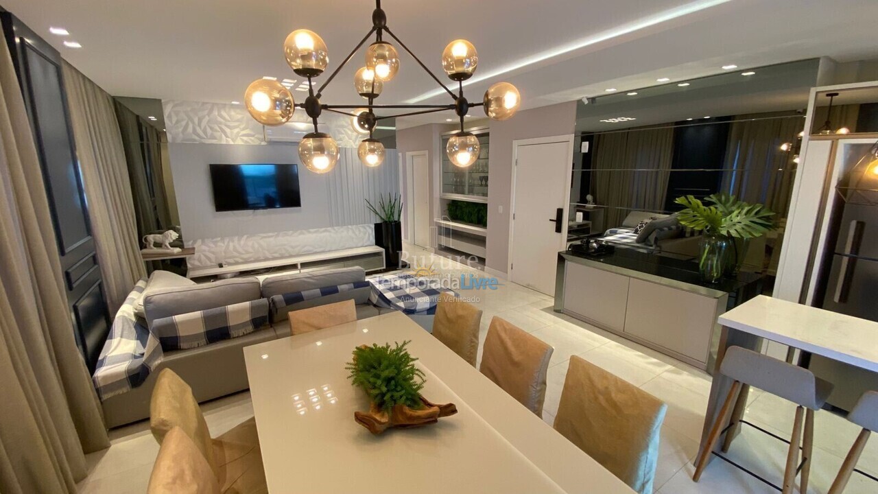 Apartment for vacation rental in Itapema (Meia Praia)