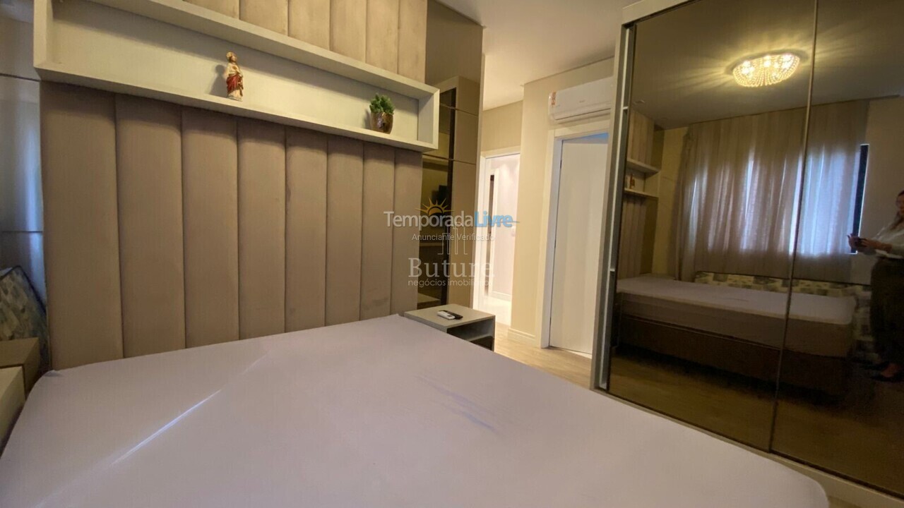 Apartment for vacation rental in Itapema (Meia Praia)