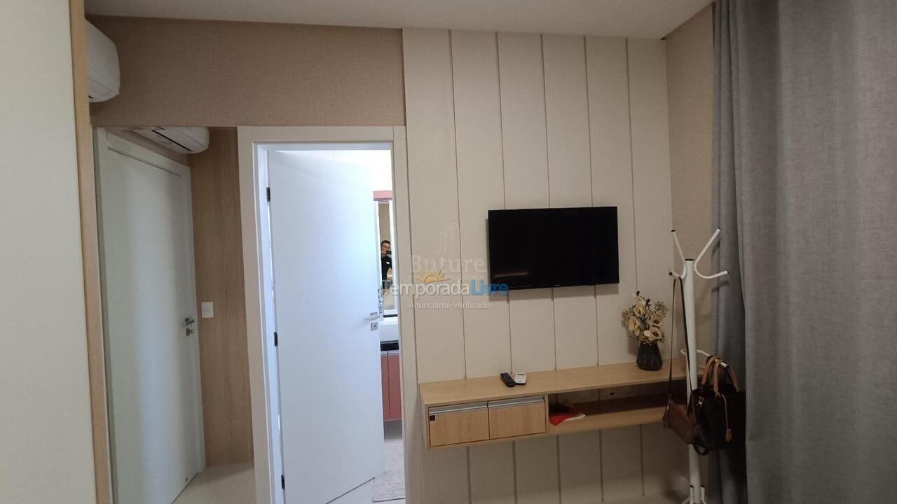 Apartamento para alquiler de vacaciones em Itapema (Meia Praia)