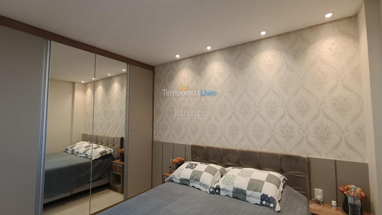 Apartamento para alquiler de vacaciones em Itapema (Meia Praia)