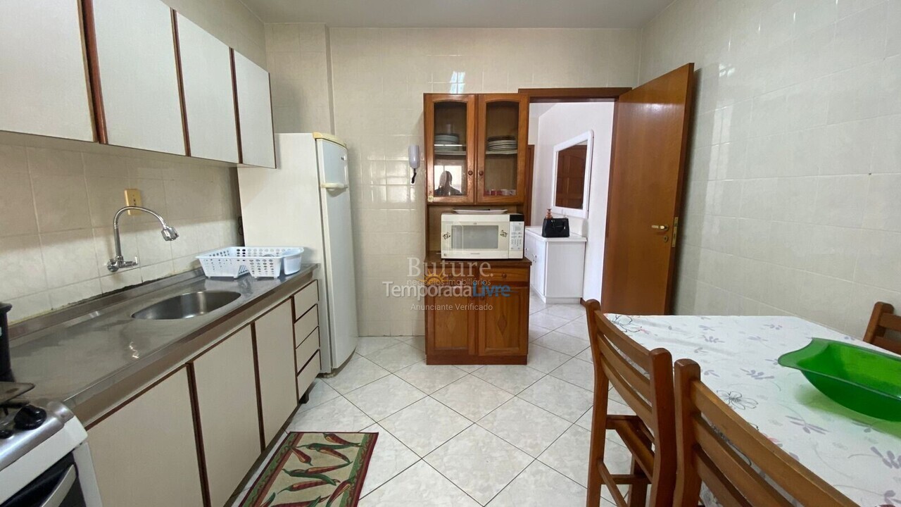 Apartamento para alquiler de vacaciones em Itapema (Meia Praia)