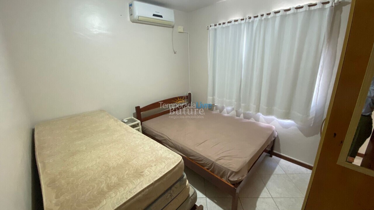 Apartamento para alquiler de vacaciones em Itapema (Meia Praia)