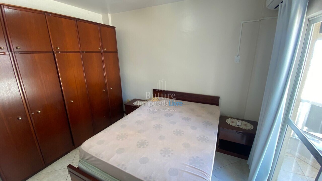 Apartamento para alquiler de vacaciones em Itapema (Meia Praia)