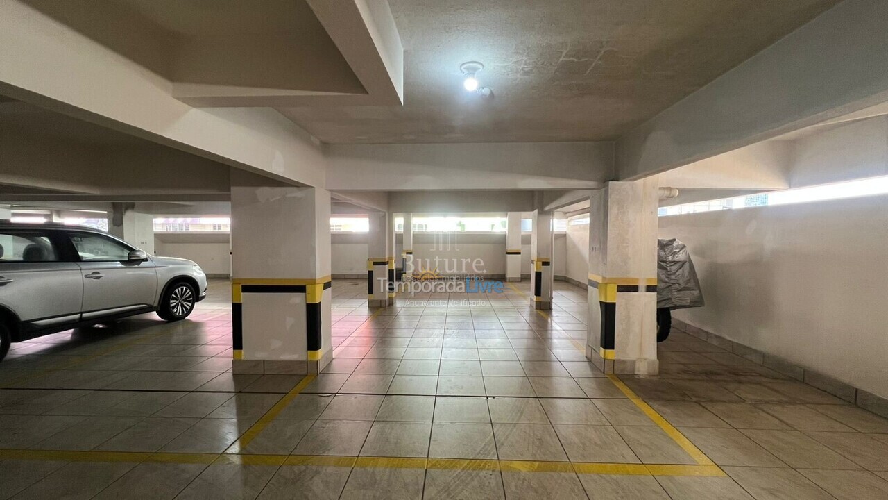 Apartamento para alquiler de vacaciones em Itapema (Meia Praia)