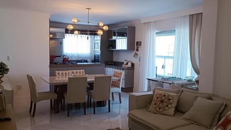 BEAUTIFUL APARTMENT 03 SUITES NEAR THE SEA