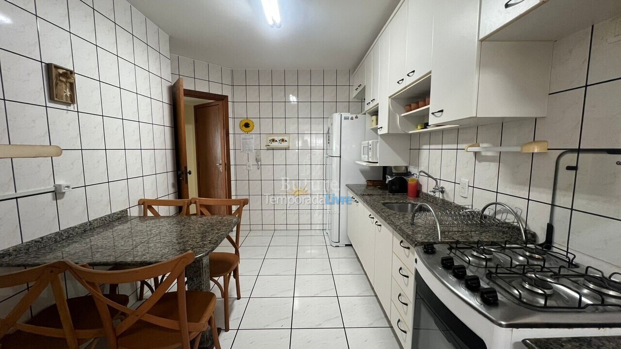Apartamento para alquiler de vacaciones em Itapema (Meia Praia)