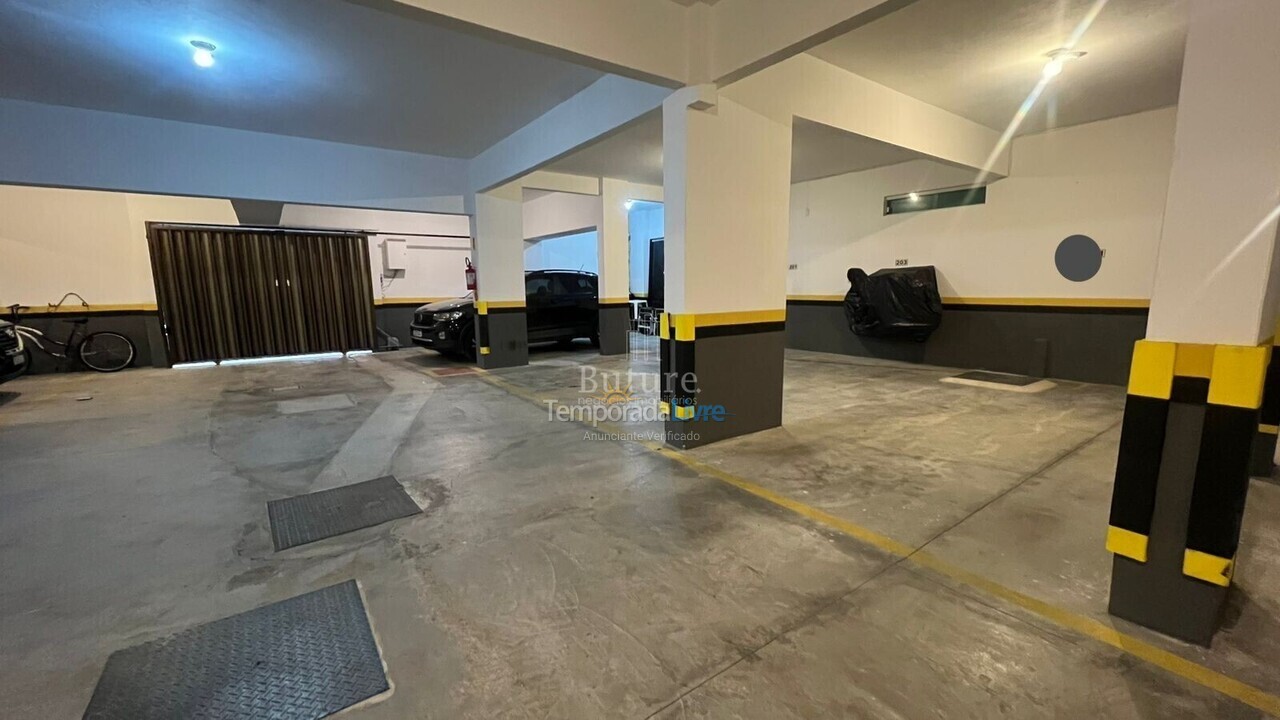 Apartamento para alquiler de vacaciones em Itapema (Meia Praia)