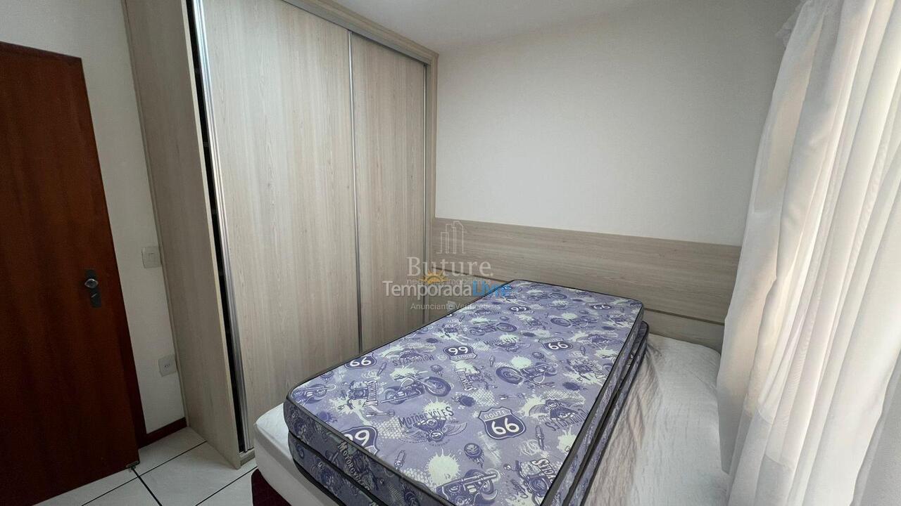 Apartamento para aluguel de temporada em Itapema (Meia Praia)