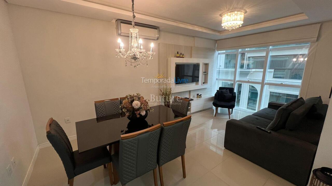 Apartment for vacation rental in Itapema (Meia Praia)