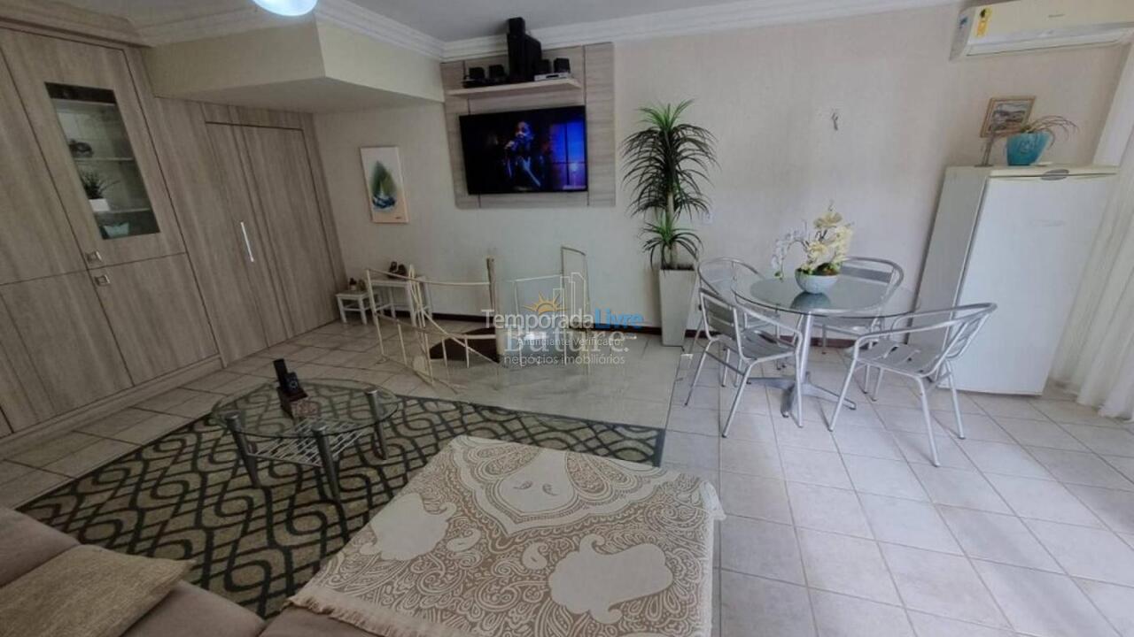 Apartamento para aluguel de temporada em Itapema (Meia Praia)