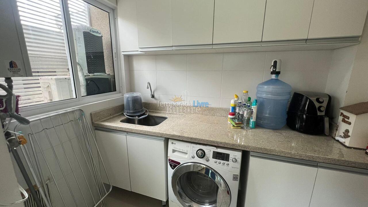 Apartment for vacation rental in Itapema (Meia Praia)