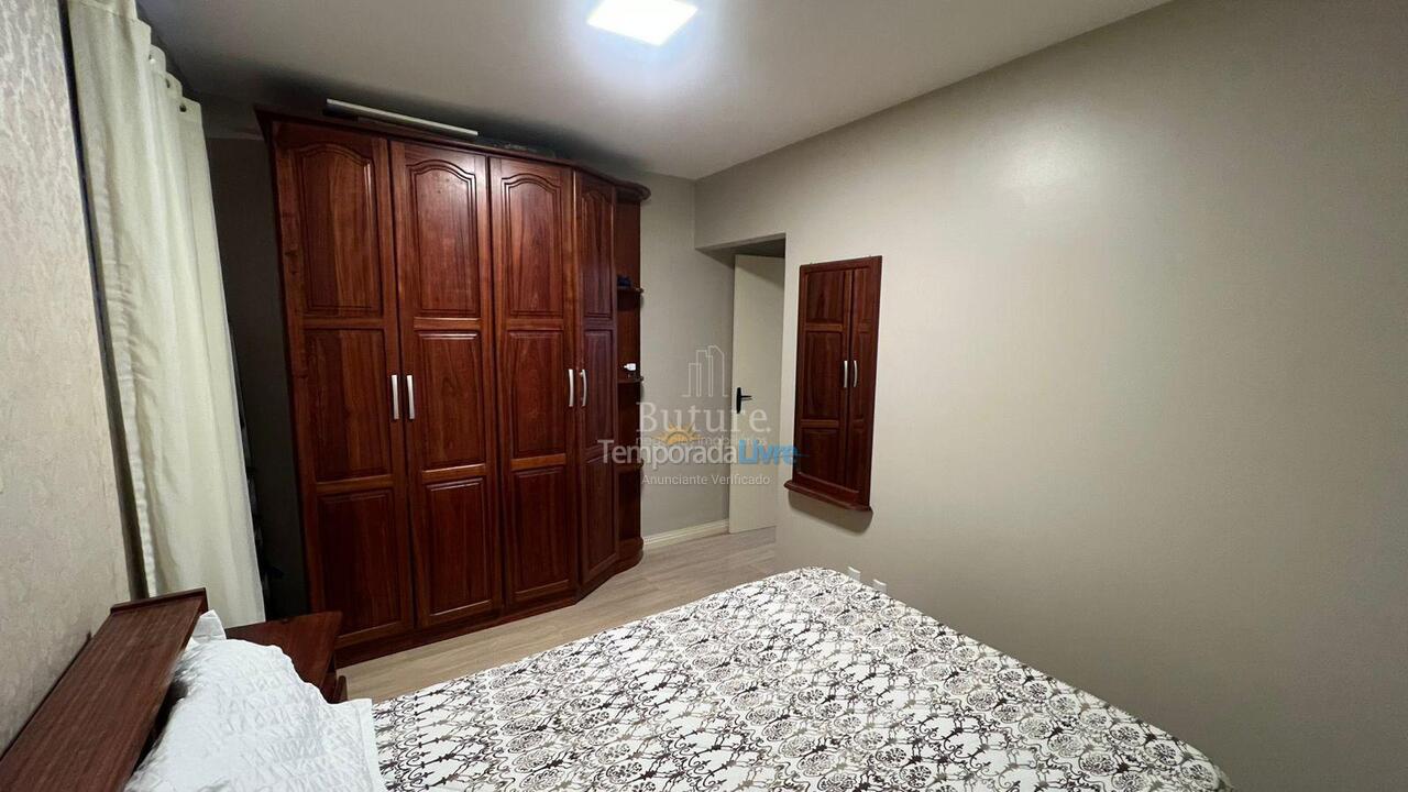 Apartment for vacation rental in Itapema (Meia Praia)