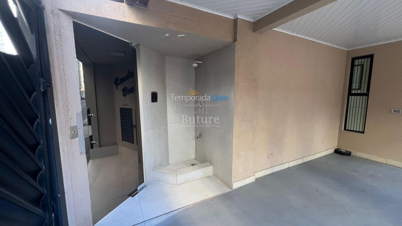 Apartment for vacation rental in Itapema (Meia Praia)