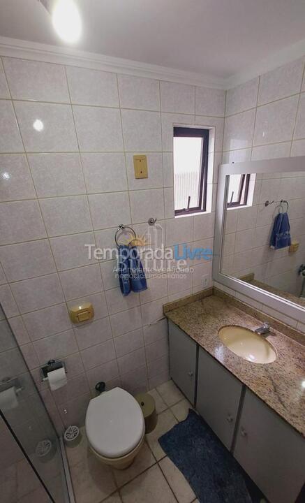 Apartamento para aluguel de temporada em Itapema (Meia Praia)