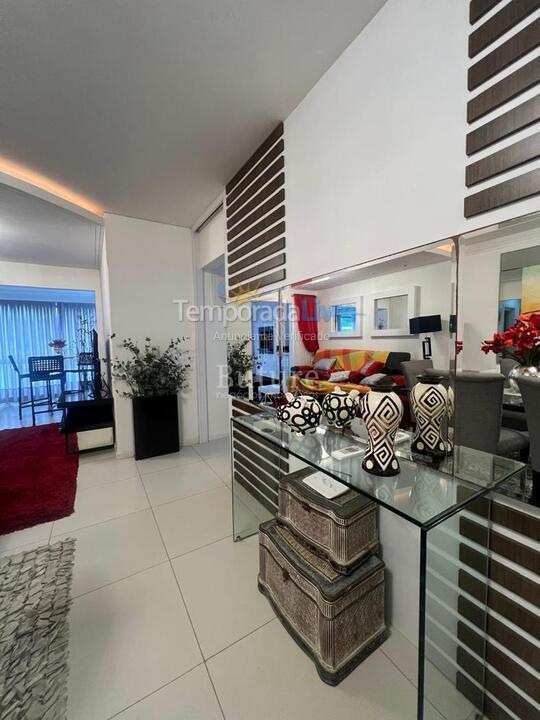 Apartment for vacation rental in Itapema (Meia Praia)